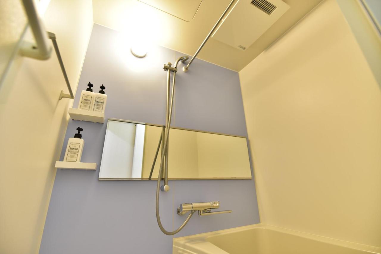 モノトーン難波 Apartment Osaka Luaran gambar